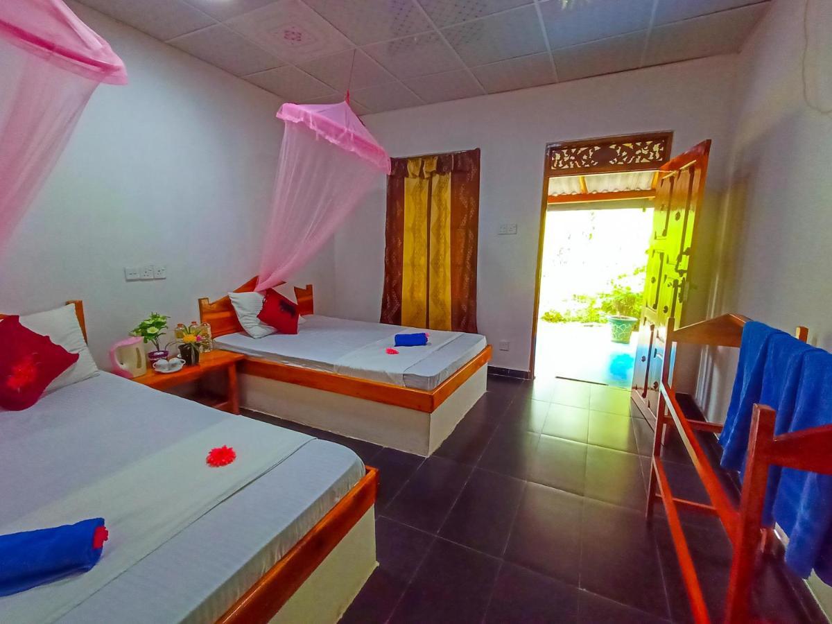 Sun Flower Homestay Sigiriya Dış mekan fotoğraf