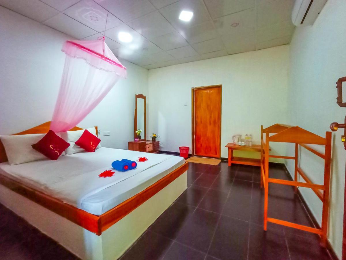Sun Flower Homestay Sigiriya Dış mekan fotoğraf