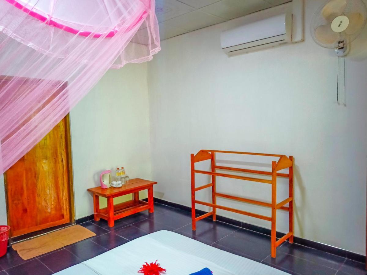Sun Flower Homestay Sigiriya Dış mekan fotoğraf