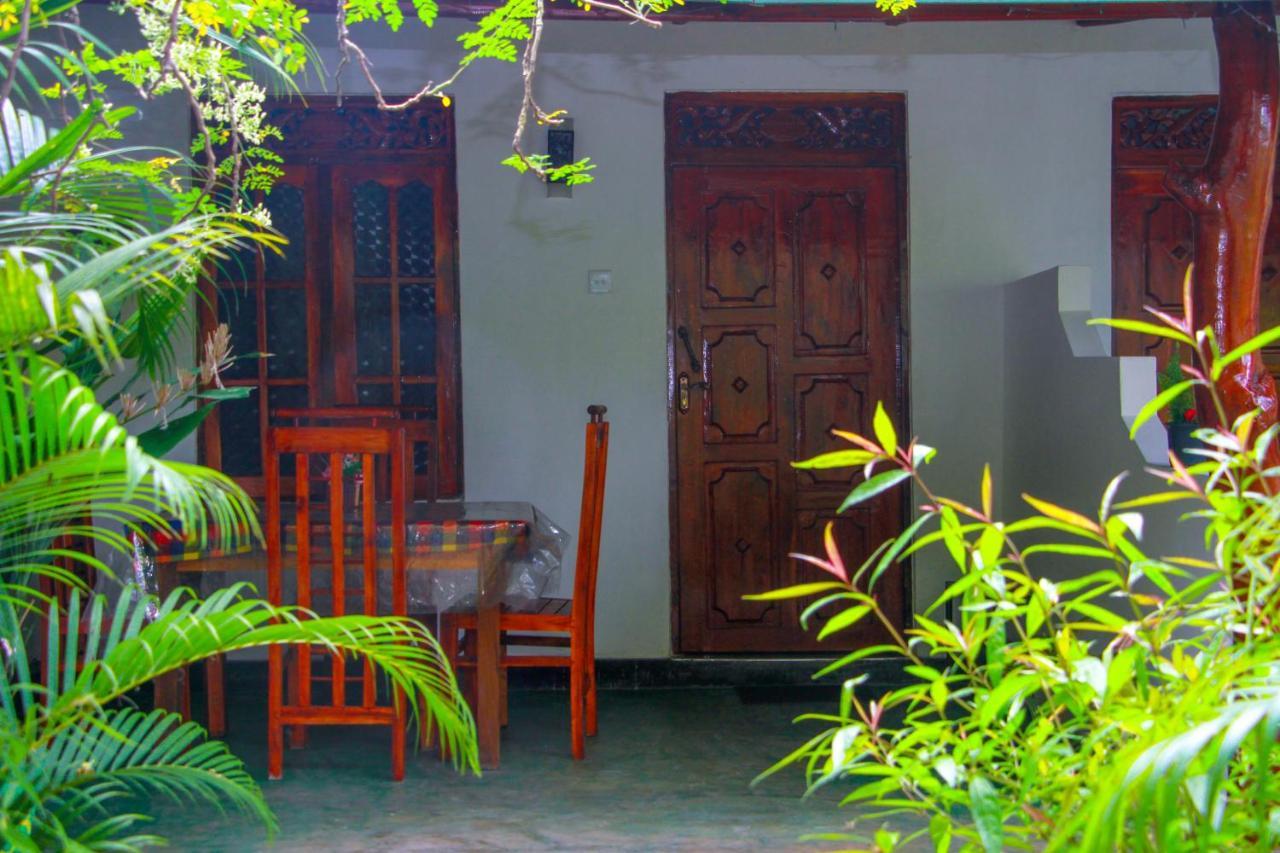Sun Flower Homestay Sigiriya Dış mekan fotoğraf