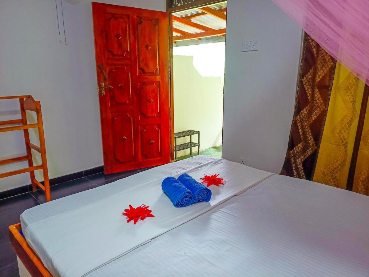 Sun Flower Homestay Sigiriya Dış mekan fotoğraf