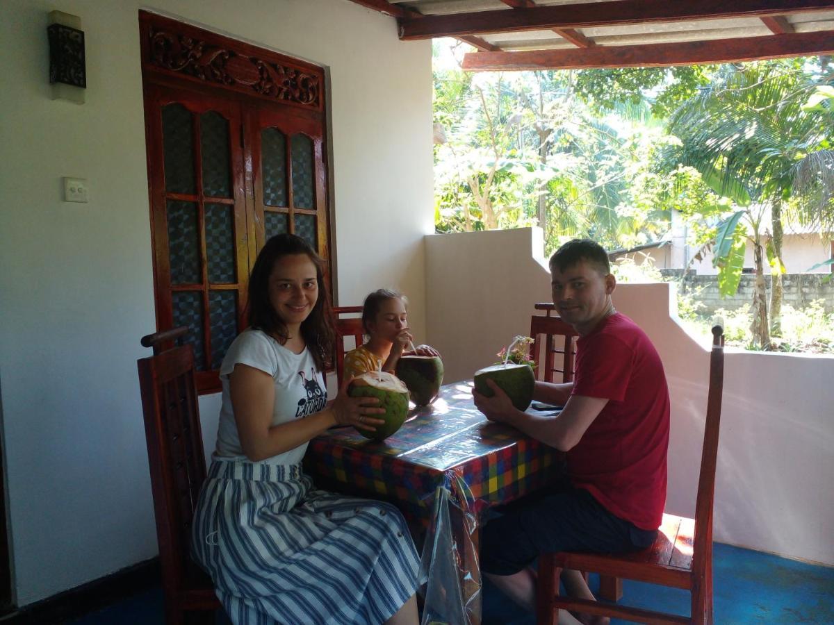 Sun Flower Homestay Sigiriya Dış mekan fotoğraf